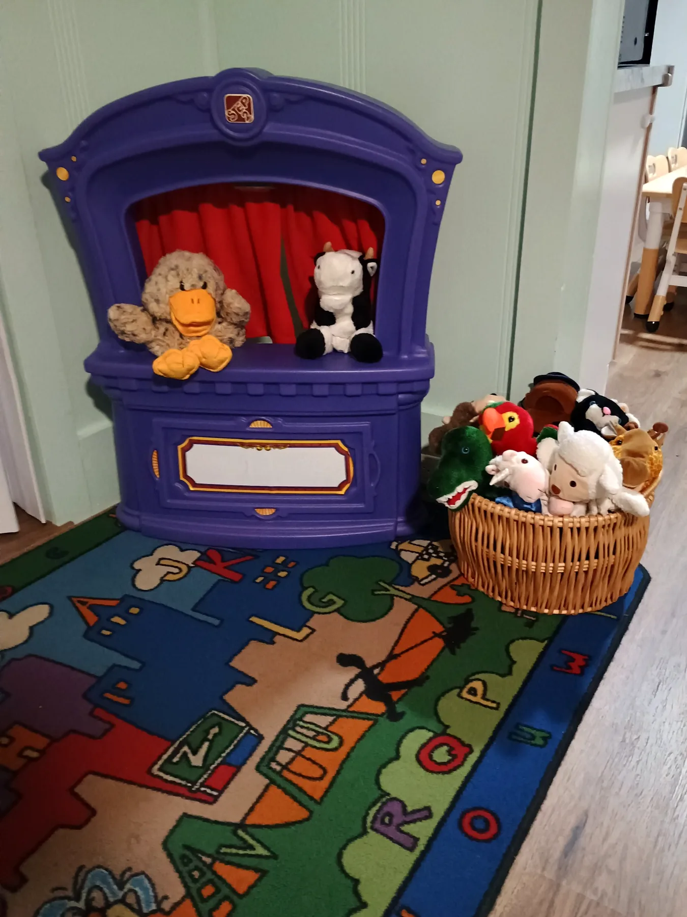 Puppet theater